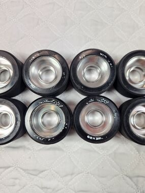 Speed Ray Aluminum Hub Riedell Radar Roller Skate Wheels Black Set of 8